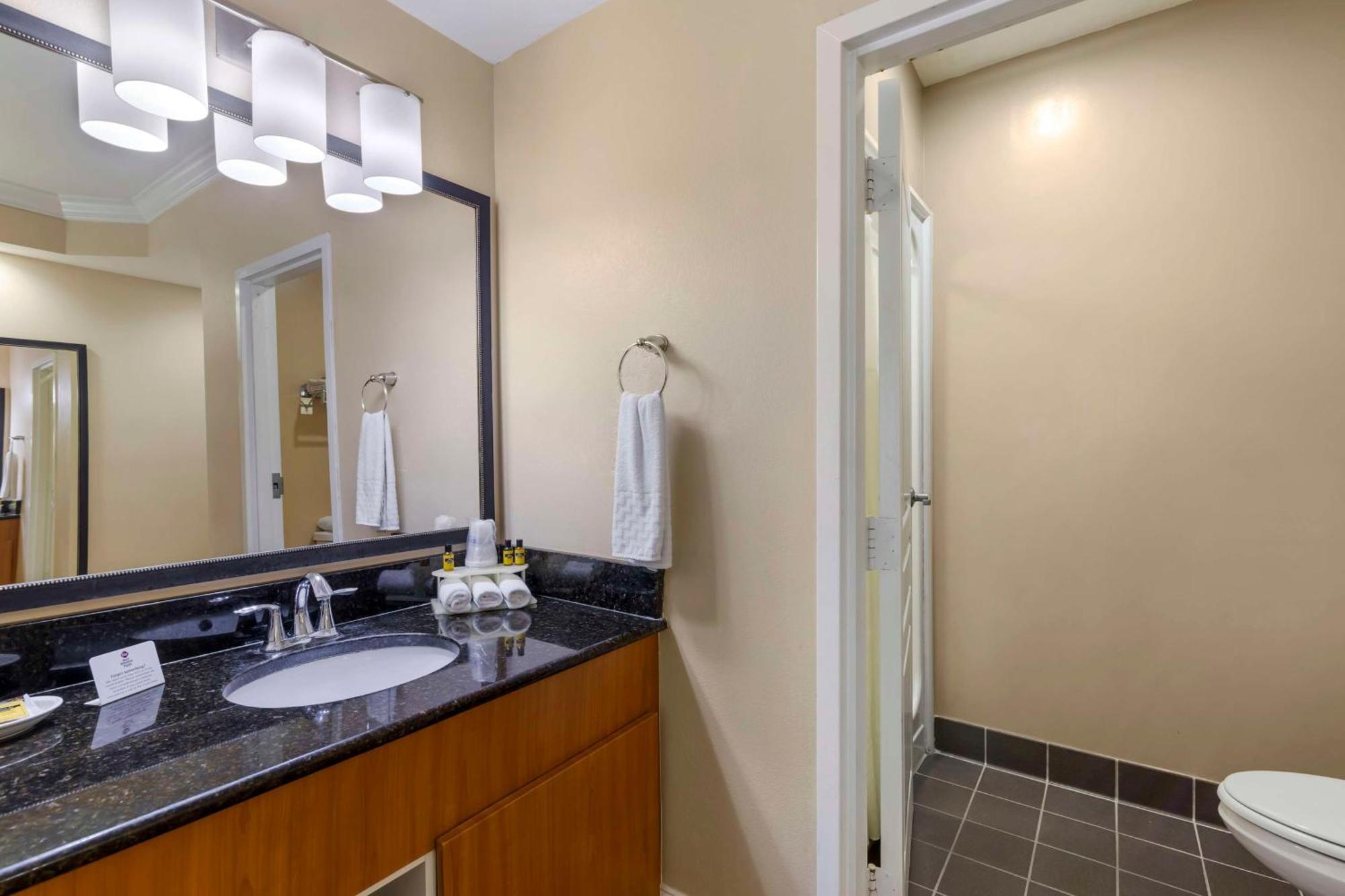 Best Western Plus Kingsland Εξωτερικό φωτογραφία